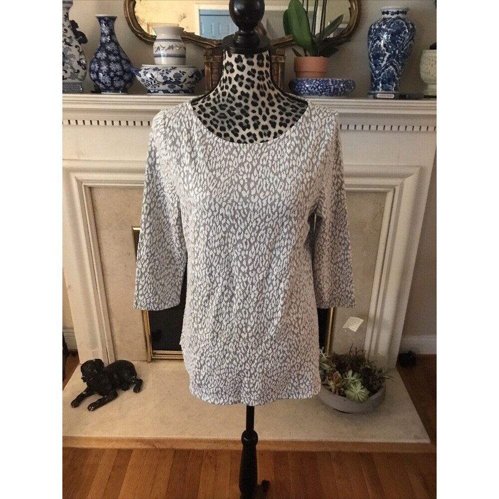 Talbots Top Womens Textured Animal Print Long Sleeve Gray White Cotton Blend M